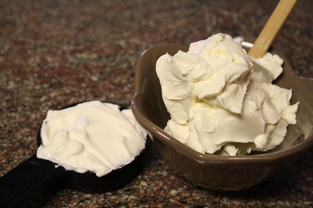 is sour cream gluten-free?