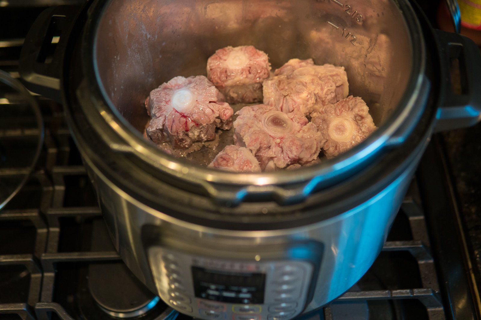 can you boil water in an instant pot?